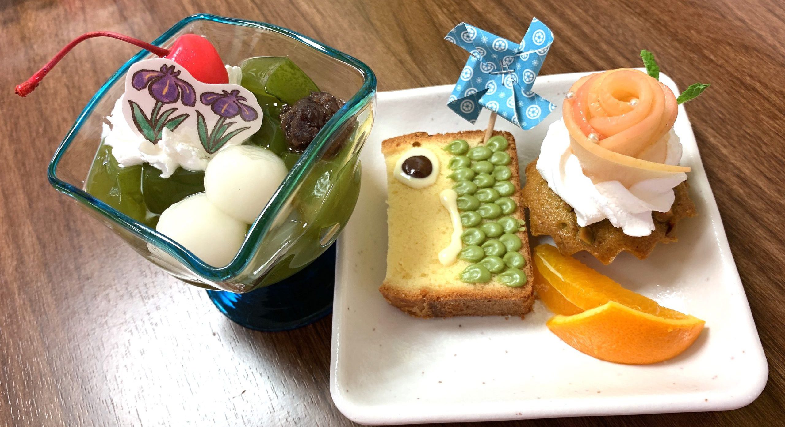 リンゴのバラ　おやつ　手作り